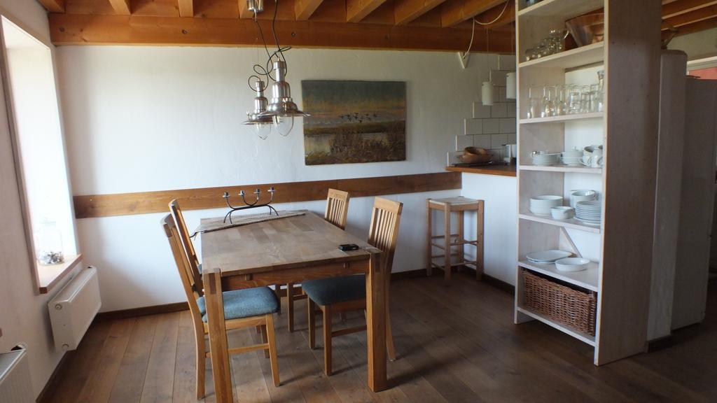 Rotes Haus Villa Brook Екстериор снимка